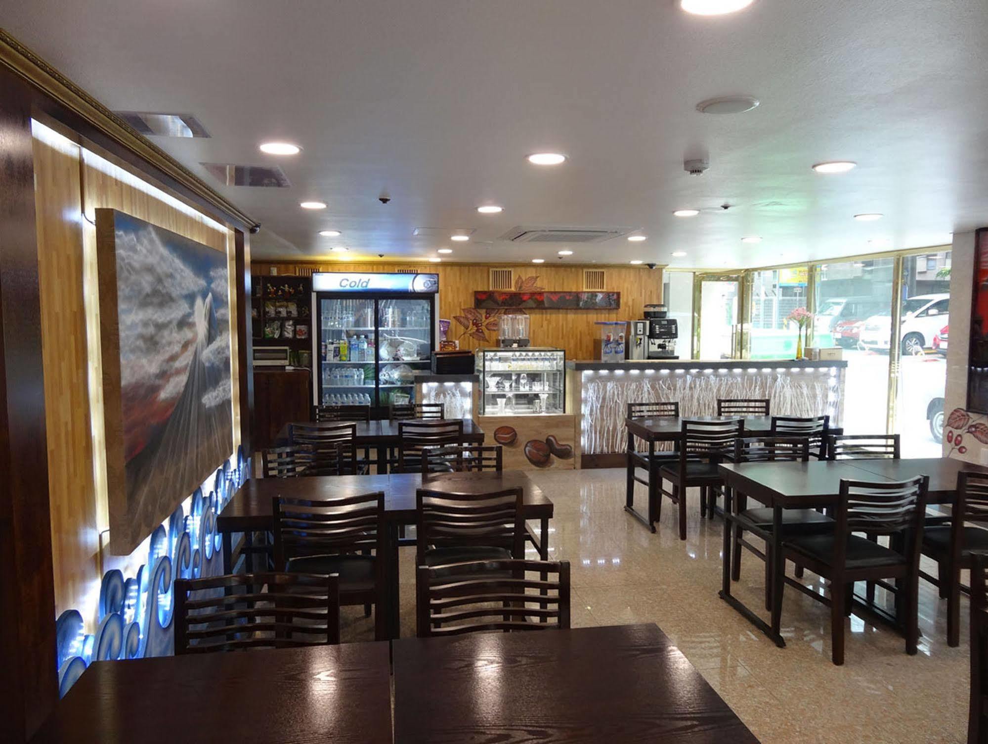 Hotel Osaka Keiko 외부 사진